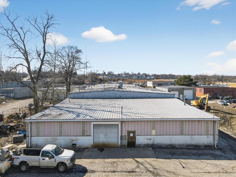 More Photos Of 4891 Van Epps Rd, Brooklyn Heights Warehouse For Sale