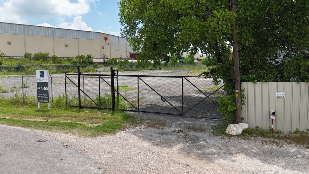 More Photos Of 601, 867, & 906 Talco Rd, Lancaster Land For Lease