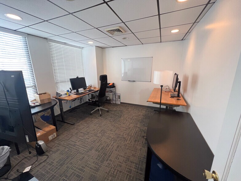 More Photos Of 205 E Joppa Rd, Towson Apartments For Sale