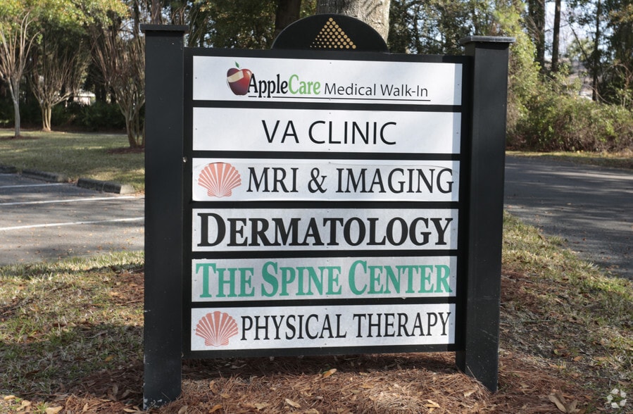 More Photos Of 1111 Glynco Pky, Brunswick Medical For Lease