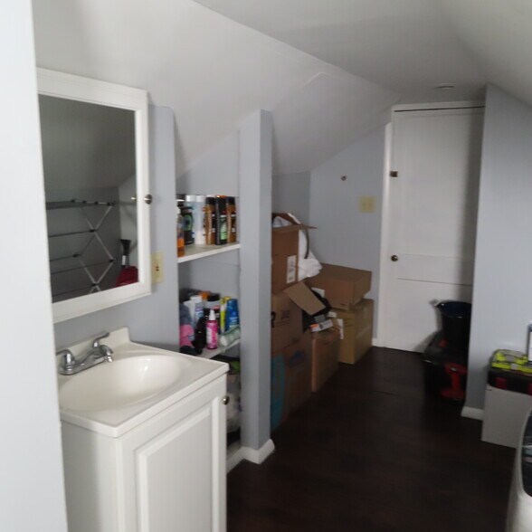 More Photos Of 145 Steuben St, Syracuse Apartments For Sale