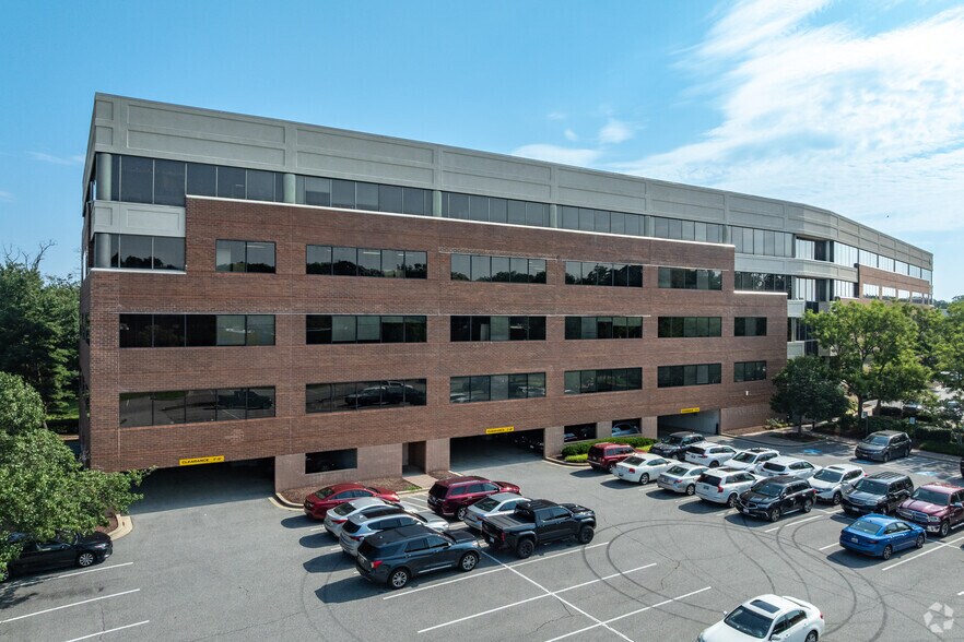 More Photos Of 180 Admiral Cochrane Dr, Annapolis Office For Lease