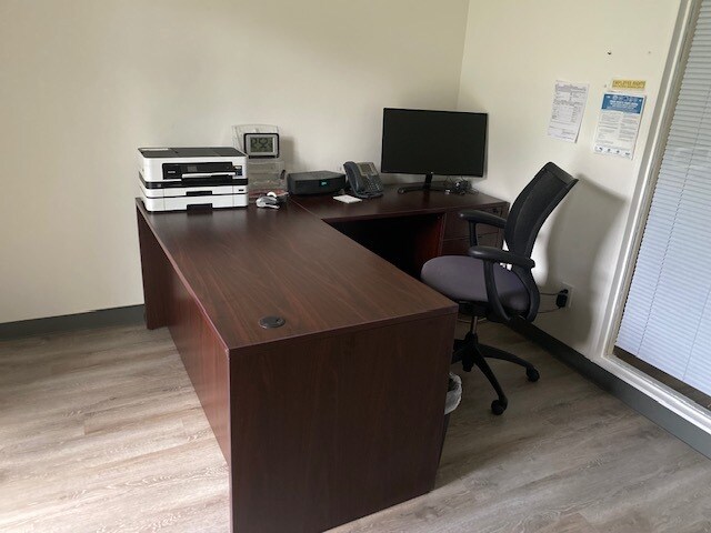 More Photos Of 13555 Automobile Blvd, Clearwater Medical For Lease