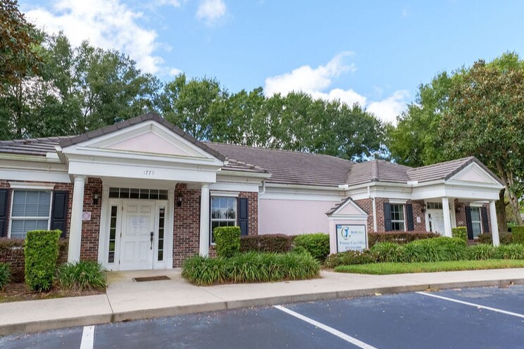 Primary Photo Of 1779-1783 S Kings Ave, Brandon Medical For Sale