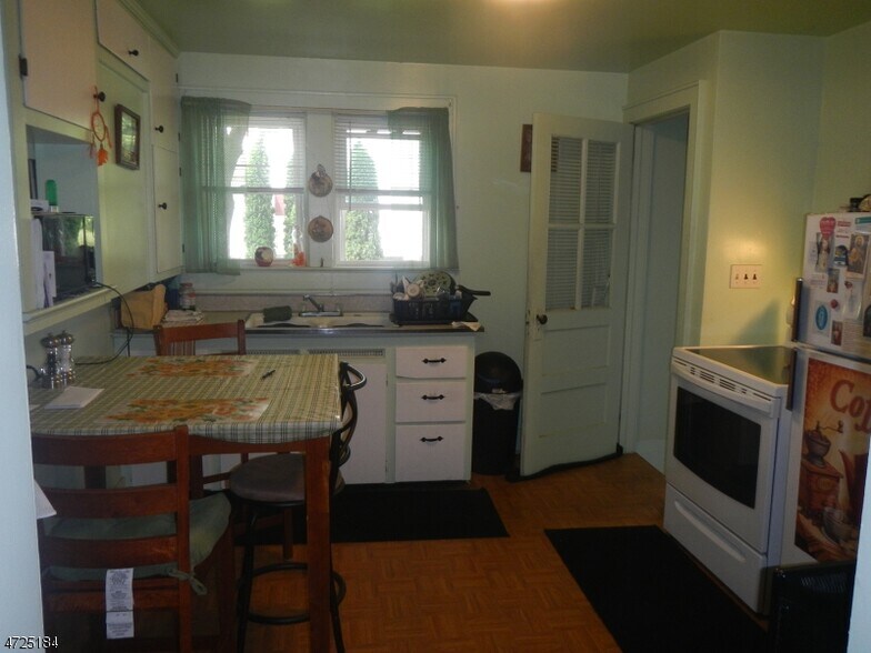 More Photos Of 482 US Highway 46 W, Hackettstown Flex For Sale