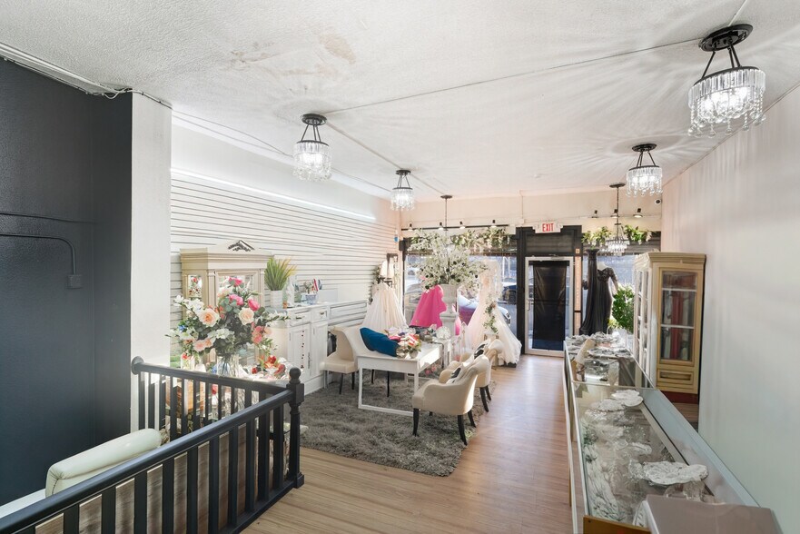 More Photos Of 449 Orange St, Newark Storefront Retail Residential For Sale