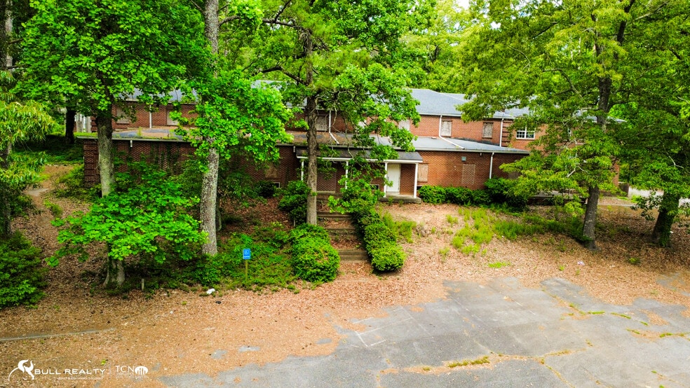 More Photos Of 2605 Ben Hill Rd, East Point Land For Sale