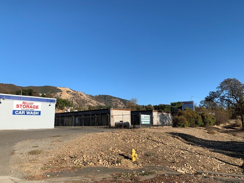 More Photos Of 2544 E State Hwy 20, Nice Self Storage For Sale