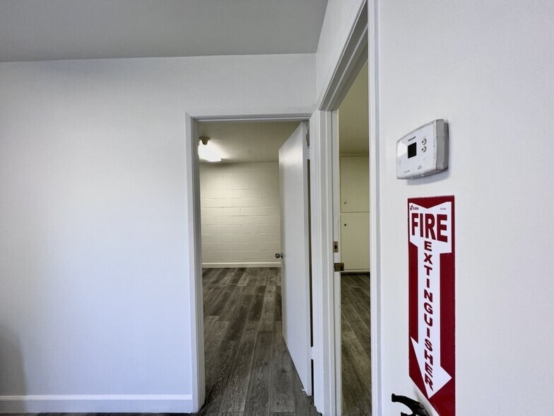 More Photos Of 144 E Santa Clara St, Arcadia Warehouse For Lease