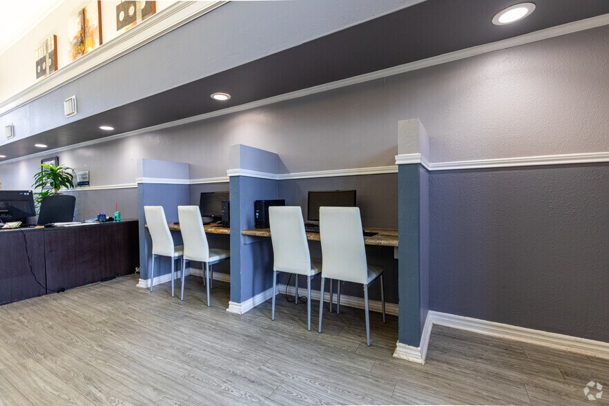 More Photos Of , Houston Multifamily For Sale