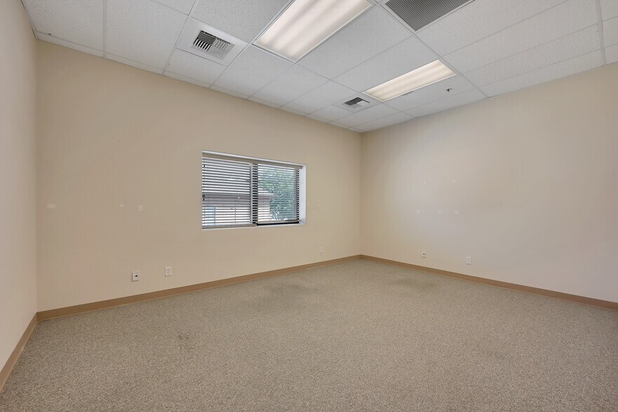 More Photos Of 103 D St, Marysville Office Residential For Sale