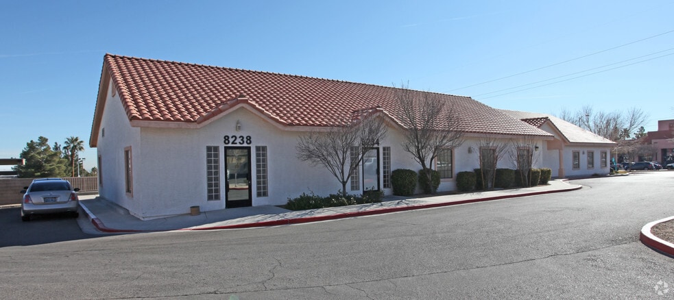 More Photos Of 8230 W Charleston Blvd, Las Vegas Medical For Sale