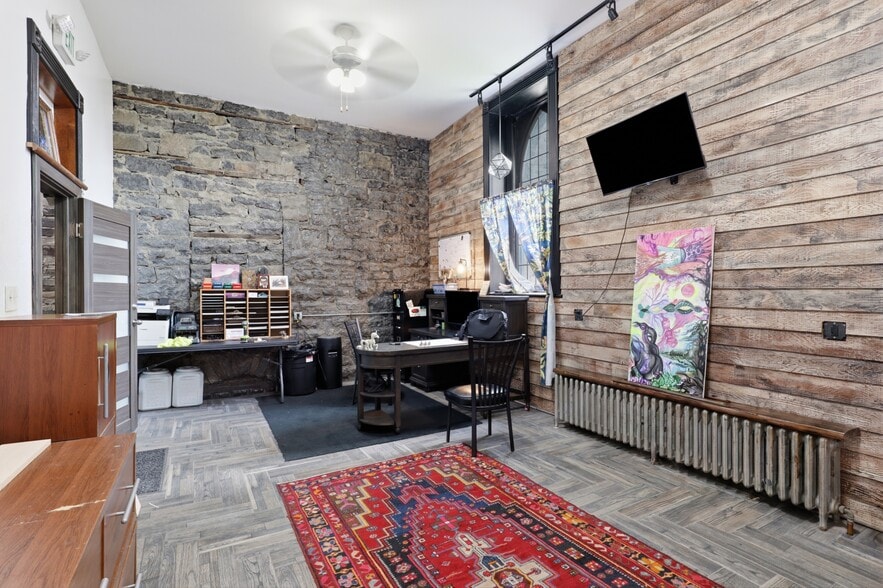 More Photos Of 193 Elk St, Buffalo Religious Facility For Sale