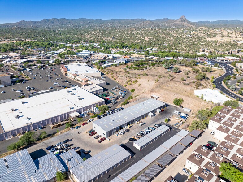 More Photos Of 1050 Willow Creek Rd, Prescott Warehouse For Lease