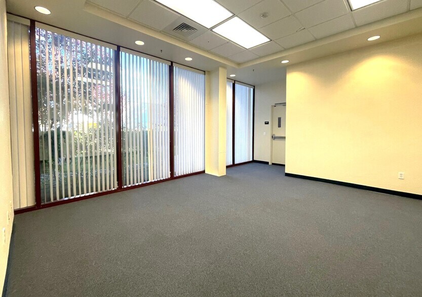 More Photos Of 895 Aerovista Pl, San Luis Obispo Office For Lease