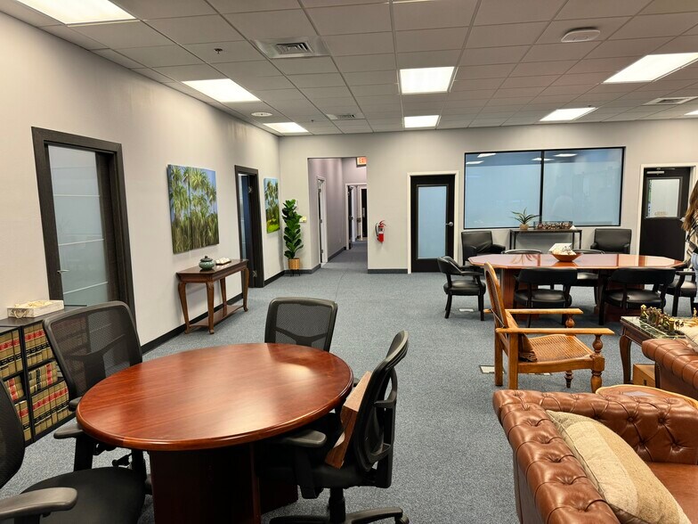 More Photos Of 2650 N Dixie Fwy, New Smyrna Beach Office For Sale