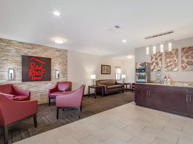 More Photos Of 115 Winningham Rd, Saint George Hotel For Sale