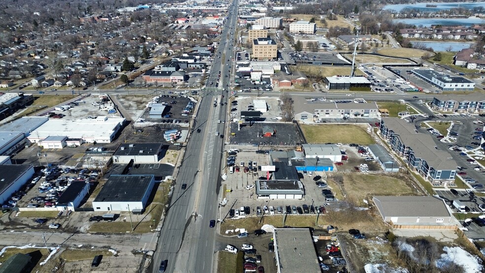 More Photos Of , Indianapolis Unknown For Sale