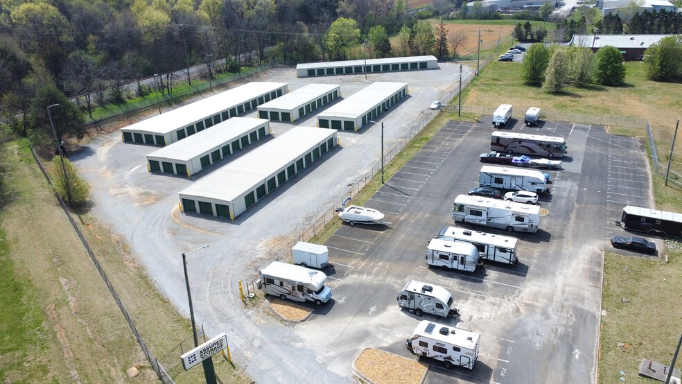 More Photos Of 511 Old Riceville Rd, Athens Self Storage For Sale