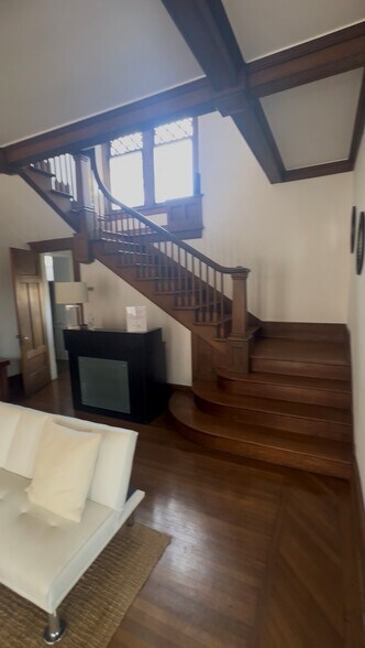 More Photos Of 1662 Stockton St, Jacksonville Office For Sale