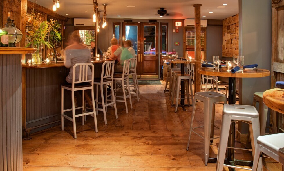 More Photos Of 173 Port Rd, Kennebunk Freestanding For Sale