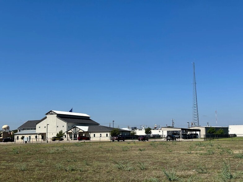 More Photos Of 2400 Industrial Blvd, Abilene Land For Sale