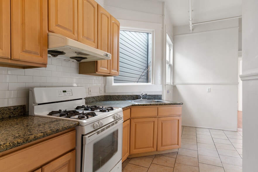 More Photos Of 1114 Bryant St, San Francisco Storefront Retail Residential For Sale