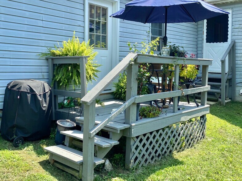 More Photos Of 147 Georgetown Rd, Beaver Falls Apartments For Sale