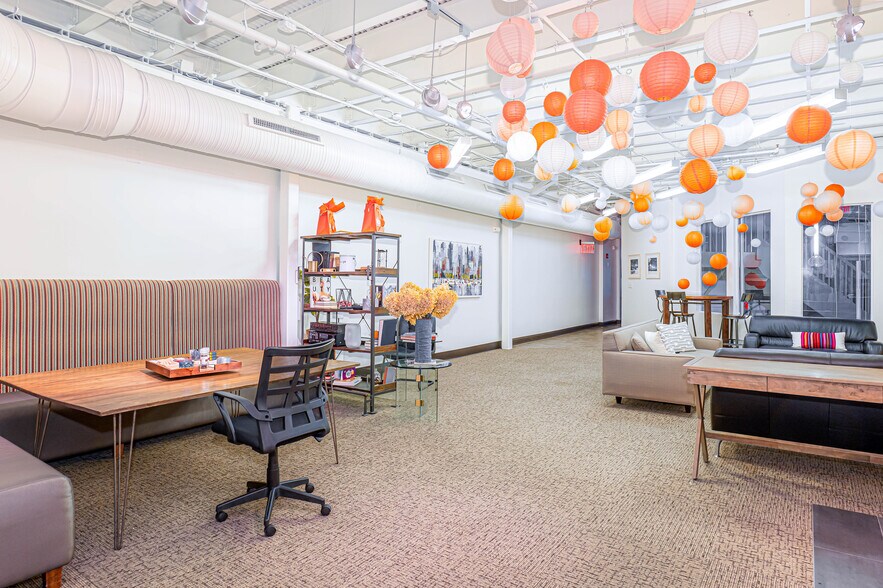 More Photos Of 251 Granby St, Norfolk Office For Sale