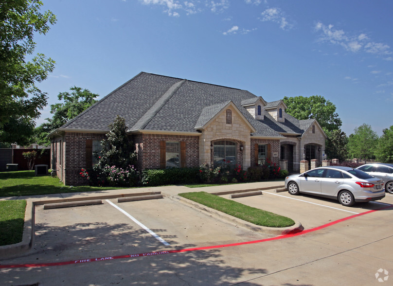 Primary Photo Of 1668 Keller Pky, Keller Office For Lease