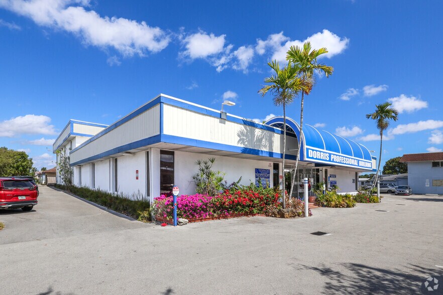 Primary Photo Of 311 NE 8th St, Homestead Medical For Lease