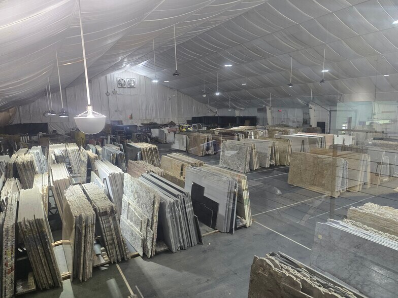 More Photos Of 17 Starr Rd, Danbury Warehouse For Sale