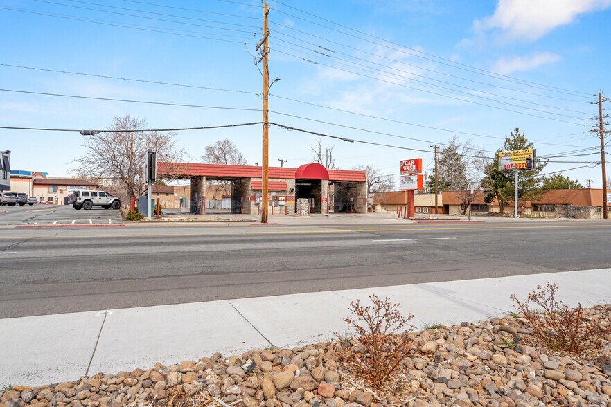 More Photos Of 235 W Moana Ln, Reno Carwash For Sale