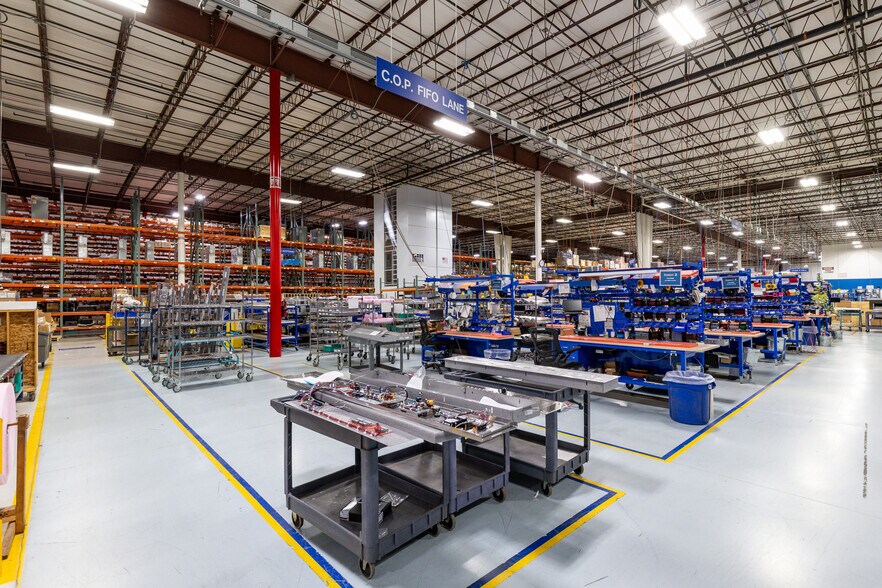 More Photos Of 212 W Newberry Rd, Bloomfield Manufacturing For Sale