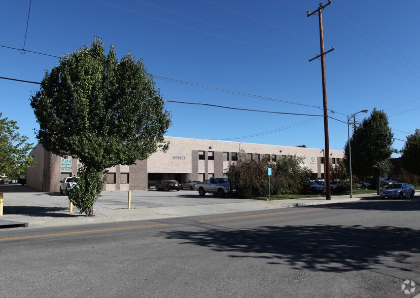 More Photos Of 9140-9146 Owensmouth Ave, Chatsworth Manufacturing For Lease