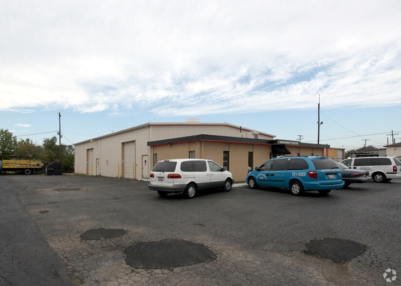 More Photos Of 2925 Switzer Ave, Columbus Warehouse For Lease