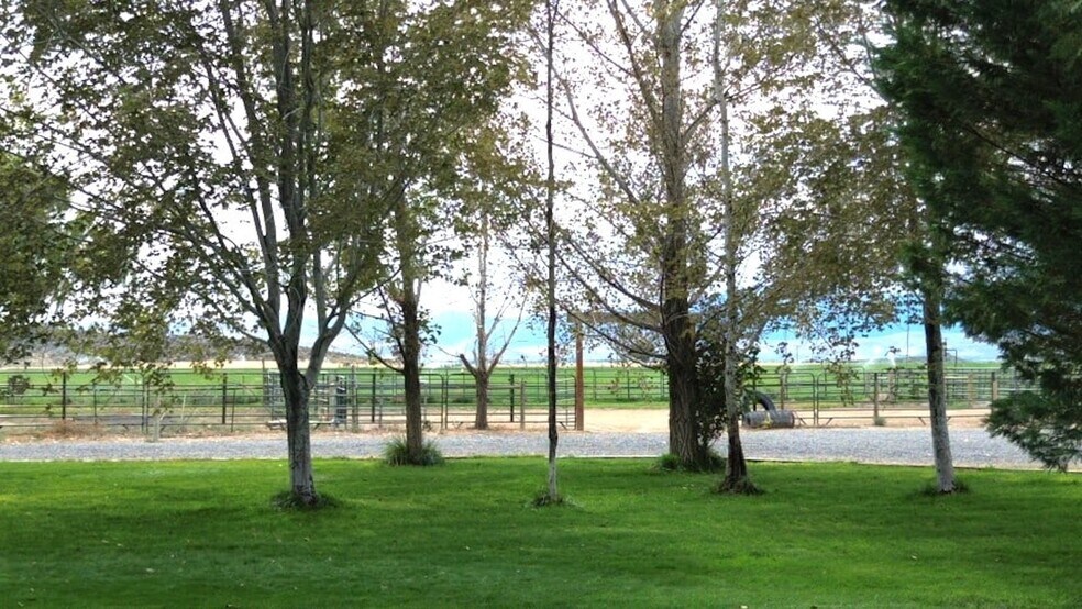 More Photos Of 480-100 Belfast Rd, Litchfield Land For Sale