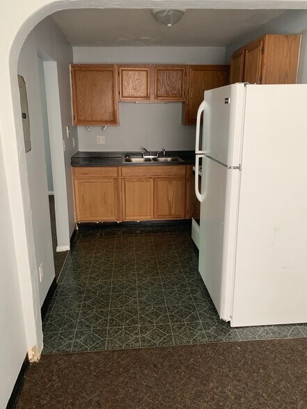 More Photos Of 2039 Emerson Ave, Dayton Apartments For Sale