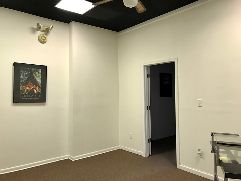 More Photos Of 110 W Mulberry St, Baltimore Office Residential For Lease