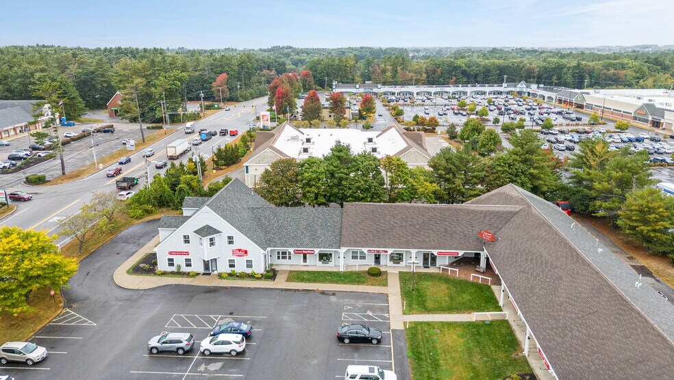 More Photos Of 29 Lafayette Rd, North Hampton Storefront Retail Office For Lease