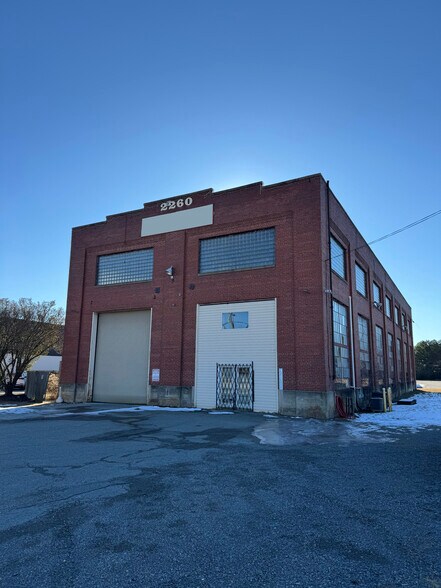 More Photos Of 2260 Dabney Rd, Richmond Warehouse For Sale
