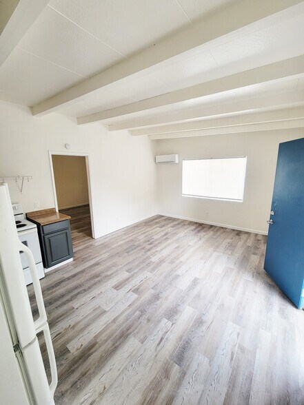 More Photos Of 2117 Donna St, North Las Vegas Apartments For Sale