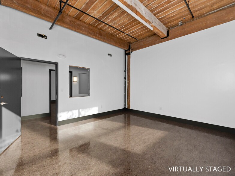 More Photos Of 67 Maplewood St, Malden Office For Lease