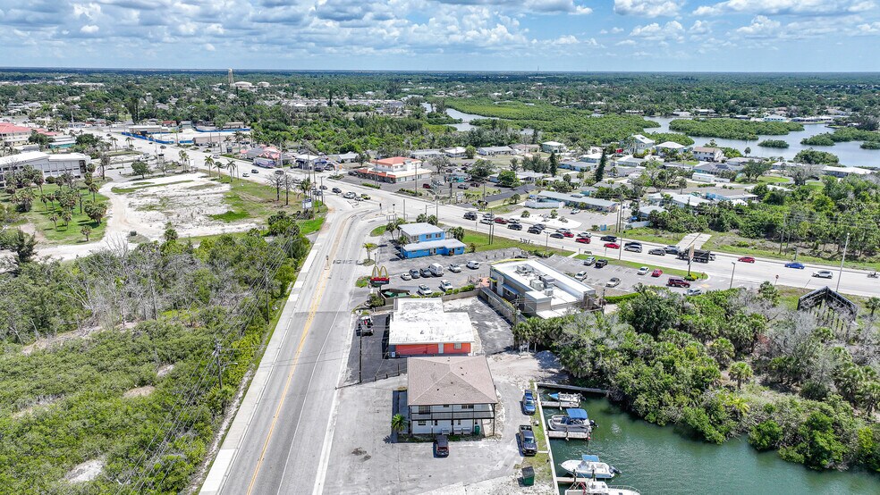 More Photos Of 1261 Beach Rd, Englewood Storefront Retail Residential For Sale