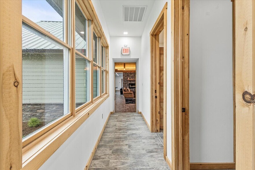 More Photos Of 241 Industrial Park Rd, Mountain City Warehouse For Sale