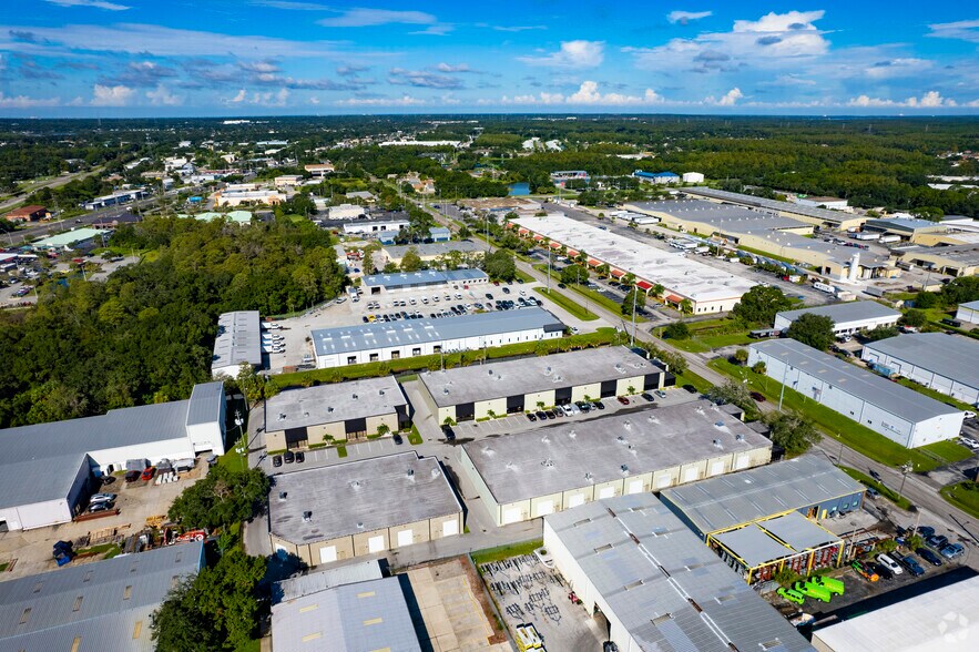 More Photos Of 201 E Douglas Rd, Oldsmar Unknown For Lease