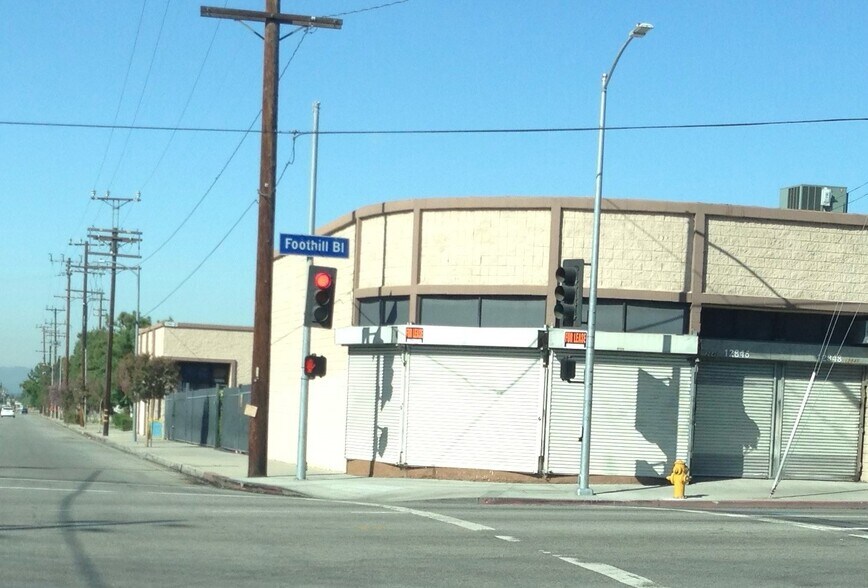 More Photos Of 12850-12854 Foothill Blvd, Sylmar Warehouse For Sale