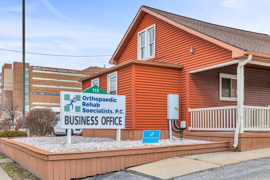 Primary Photo Of 113 S East Ave, Jackson Medical For Lease