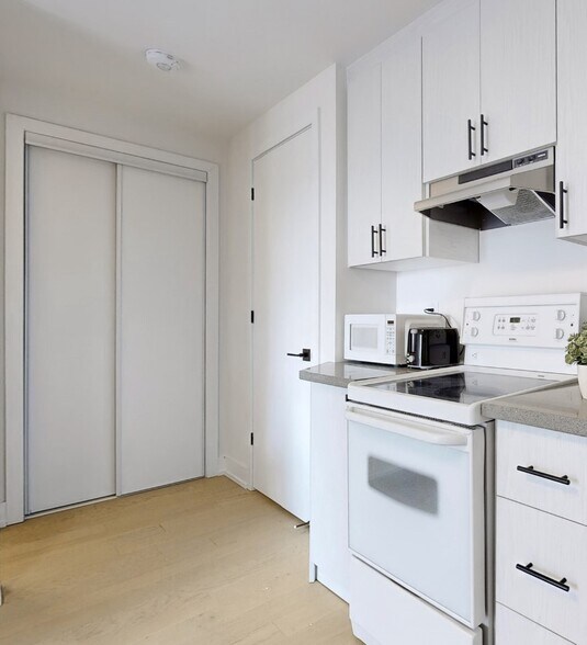 More Photos Of 46 Monclova Rd, Toronto Apartments For Sale