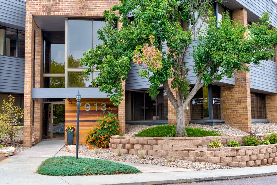 Primary Photo Of 7913 Allison Way, Arvada Medical For Lease
